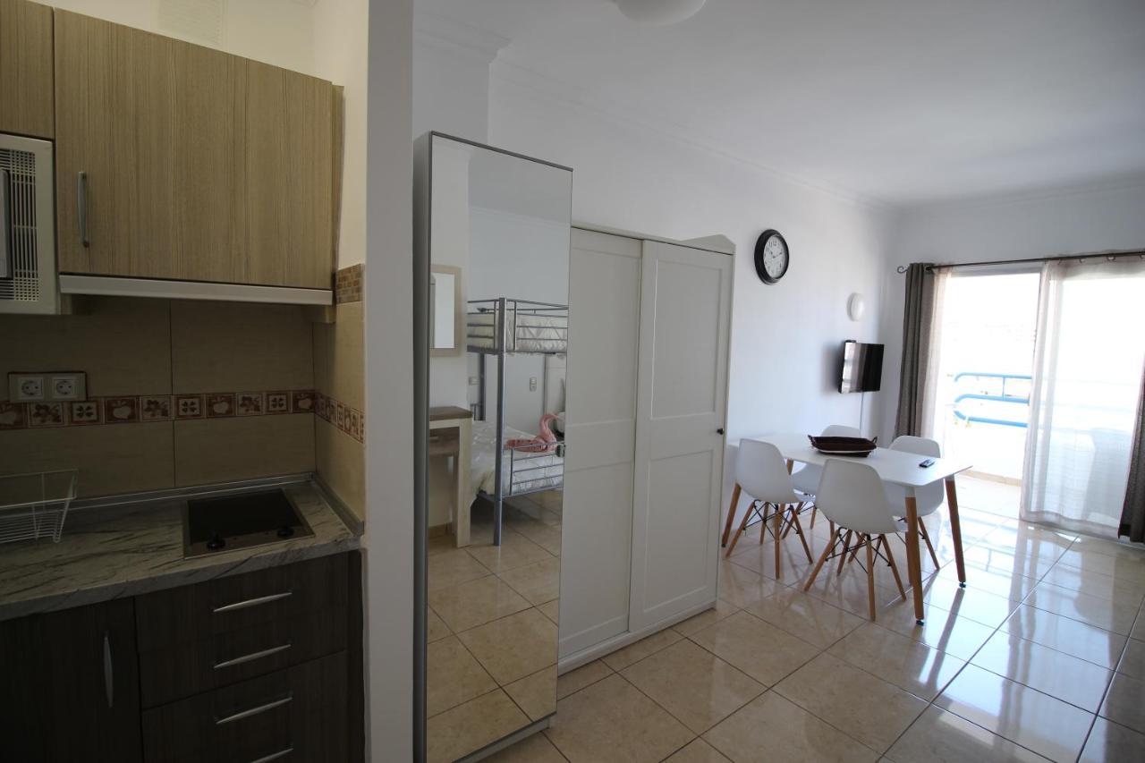 Everything You Need. All Right Here. Apartamento Costa Adeje  Exterior foto
