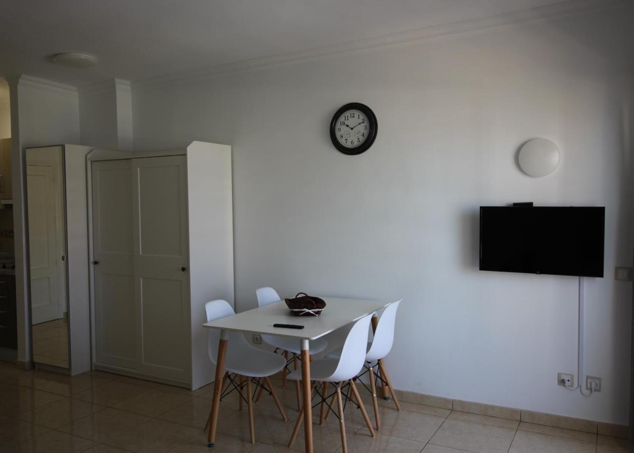 Everything You Need. All Right Here. Apartamento Costa Adeje  Exterior foto